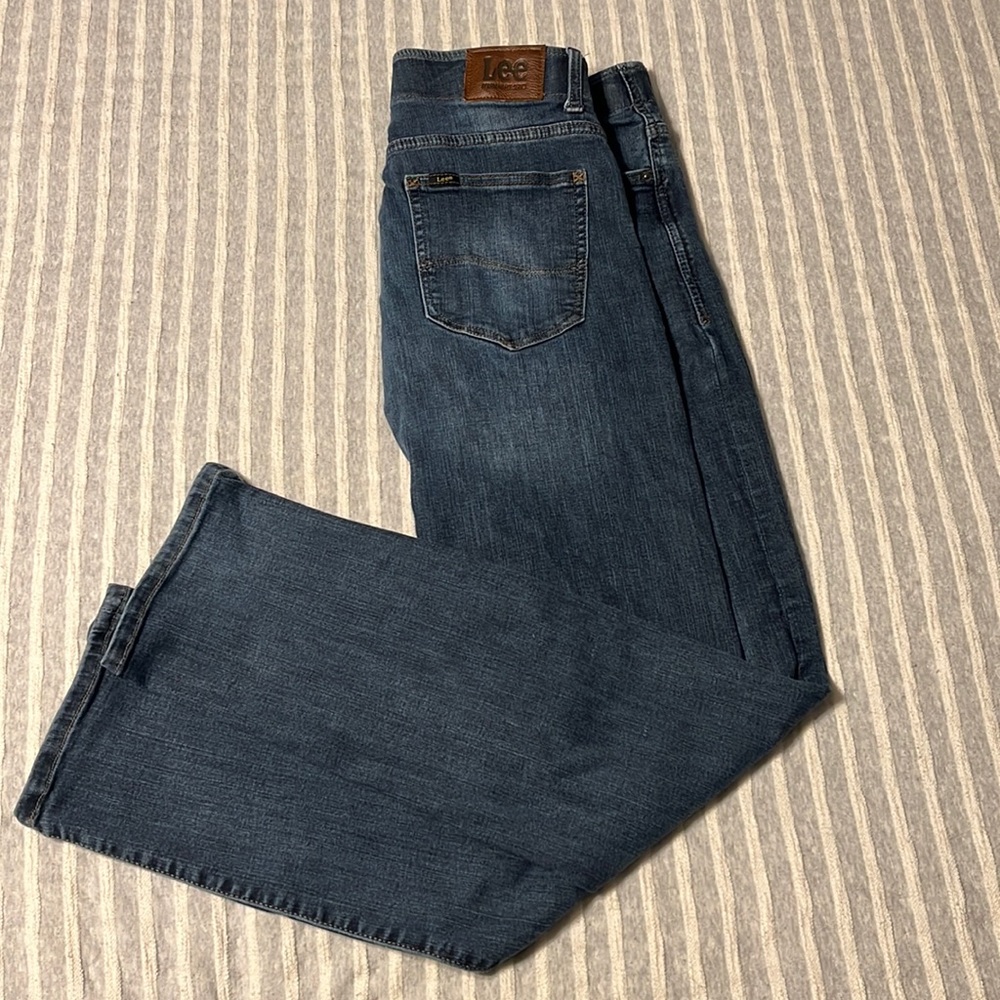 Lee Exteme Motion 32x34 Mens jeans